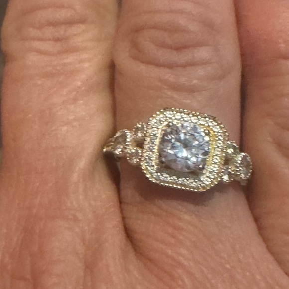 Disney Gold and Silver Ring with Intricate Design - Picture 9 of 9